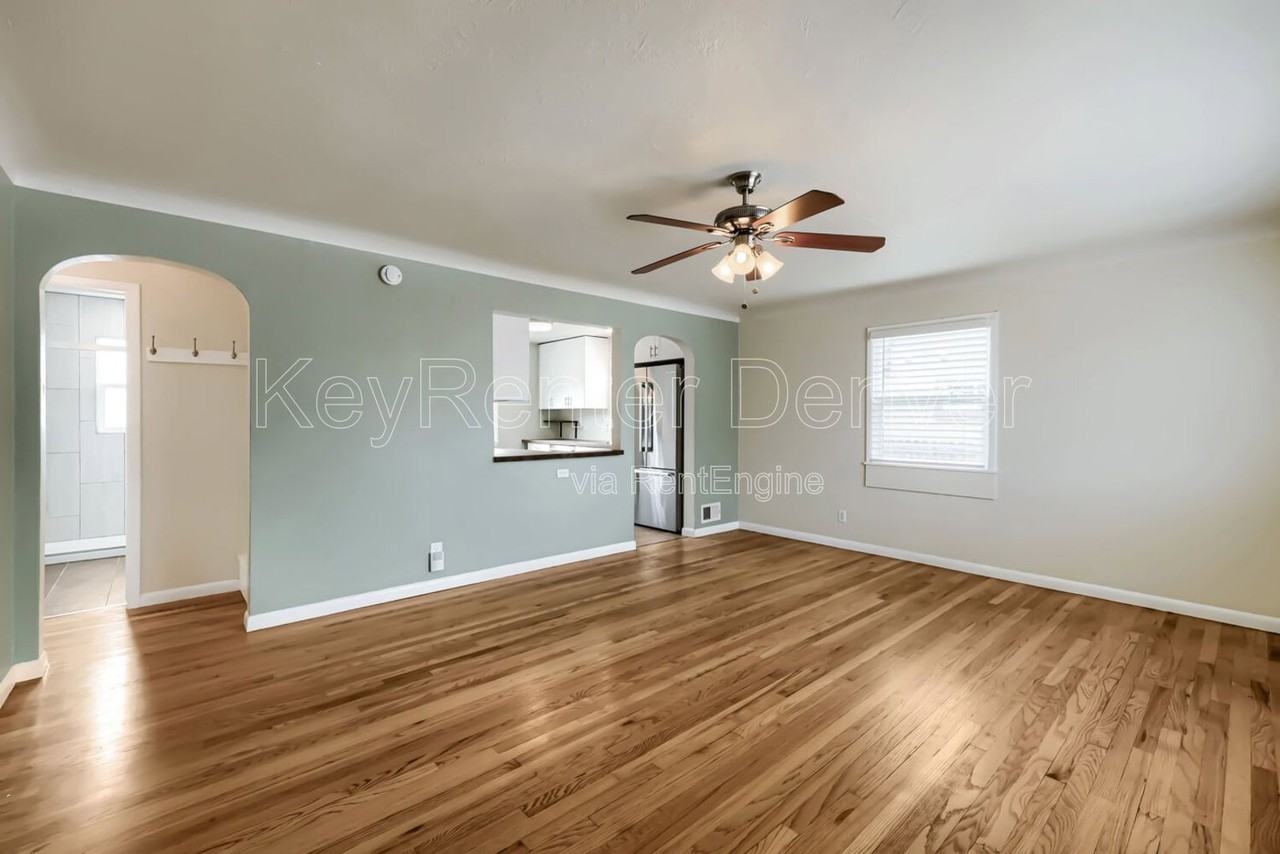2226 W Baltic Pl - Photo 5 of 23