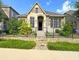 302 Julia Ln - Photo 1 of 1
