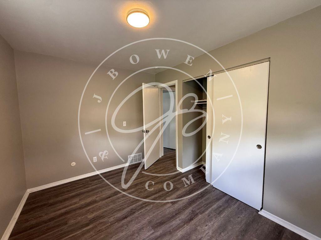 5834 Curson Dr - Photo 2 of 4