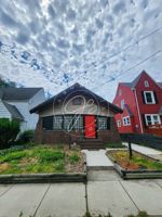 featured image of 1935 Talbot St