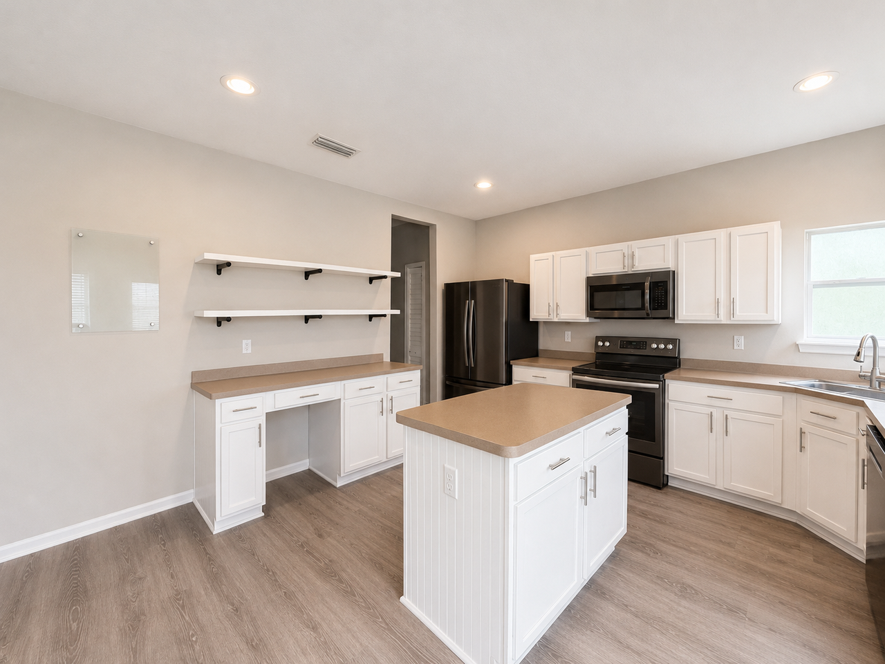 647 Sunny Stroll Dr - Photo 5 of 14