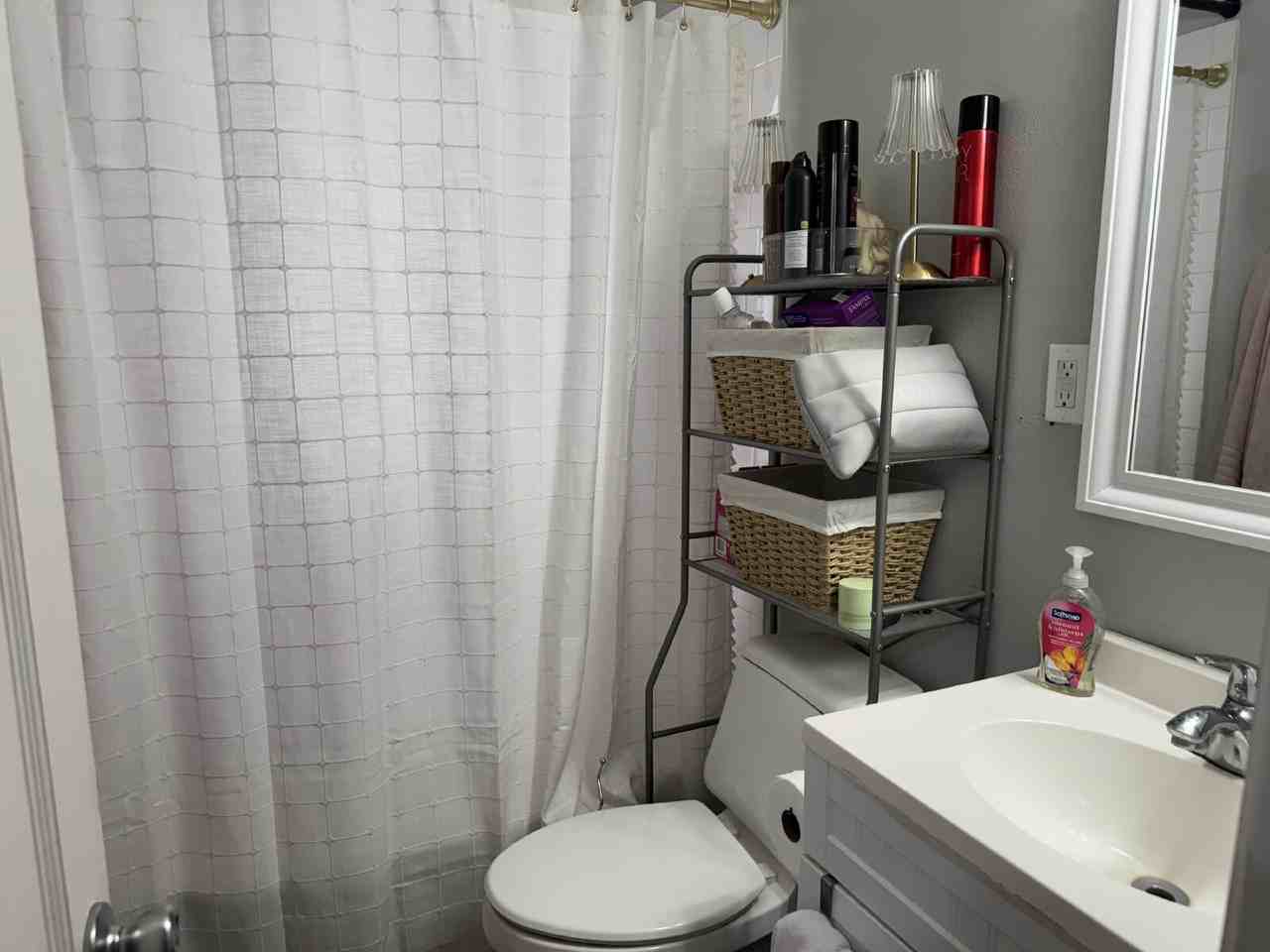 2819 26th St - Photo 5 of 26