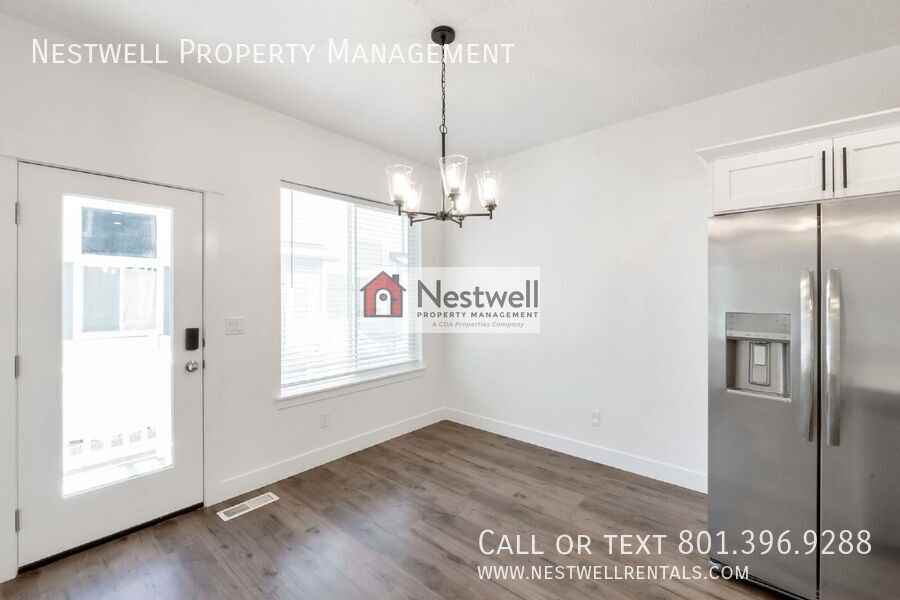 1628 N 3790 W - Photo 4 of 31