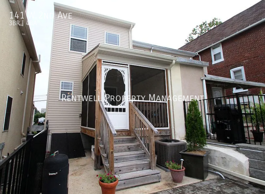 141 W 2nd Ave - Photo 7 of 10