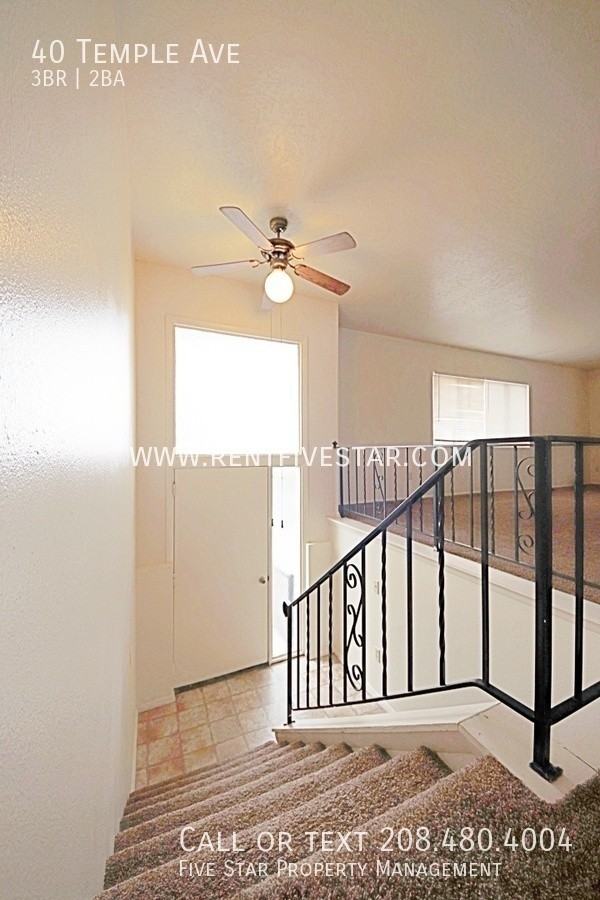 40 Temple Ave - Photo 2 of 18