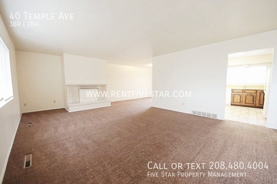40 Temple Ave - Photo 3 of 18