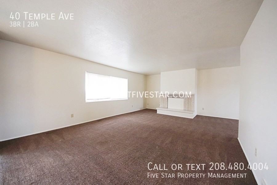40 Temple Ave - Photo 4 of 18