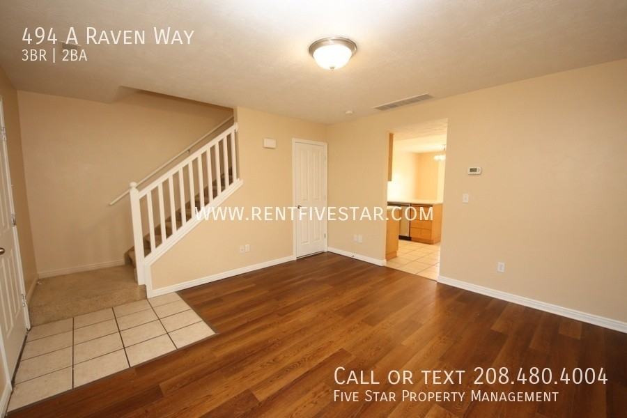 494 Raven Way Apt A - Photo 3 of 13