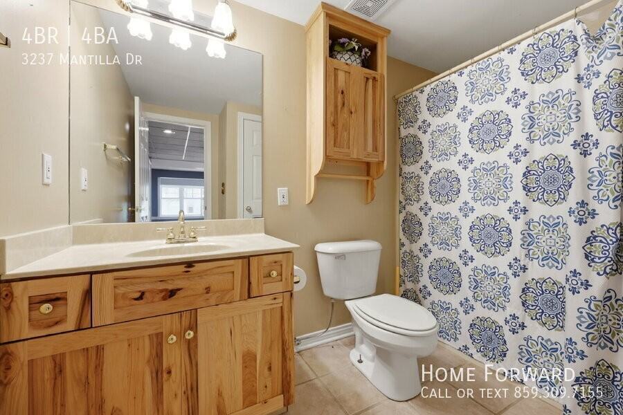 3237 Mantilla Dr - Photo 3 of 49