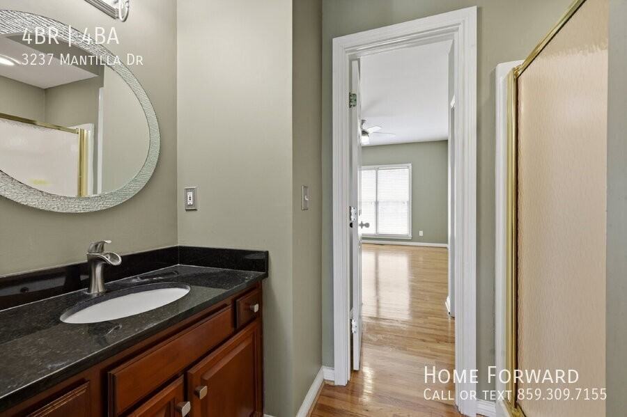 3237 Mantilla Dr - Photo 7 of 49
