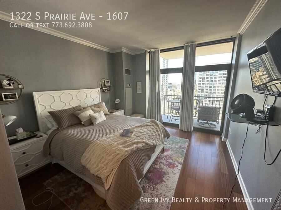 1322 S Prairie Ave #1607 - Photo 6 of 18