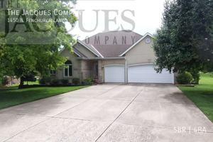 featured image of 1450 N Fenchurch Ln