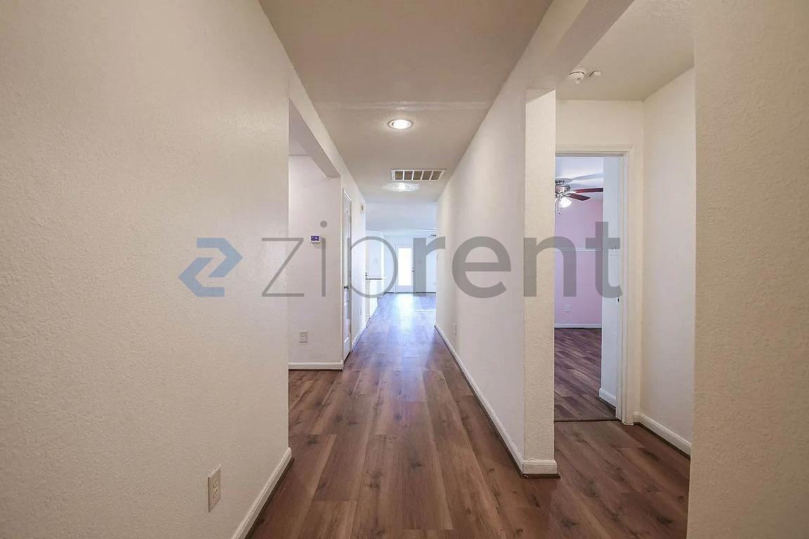 4218 Kendall Rock Ln - Photo 6 of 30