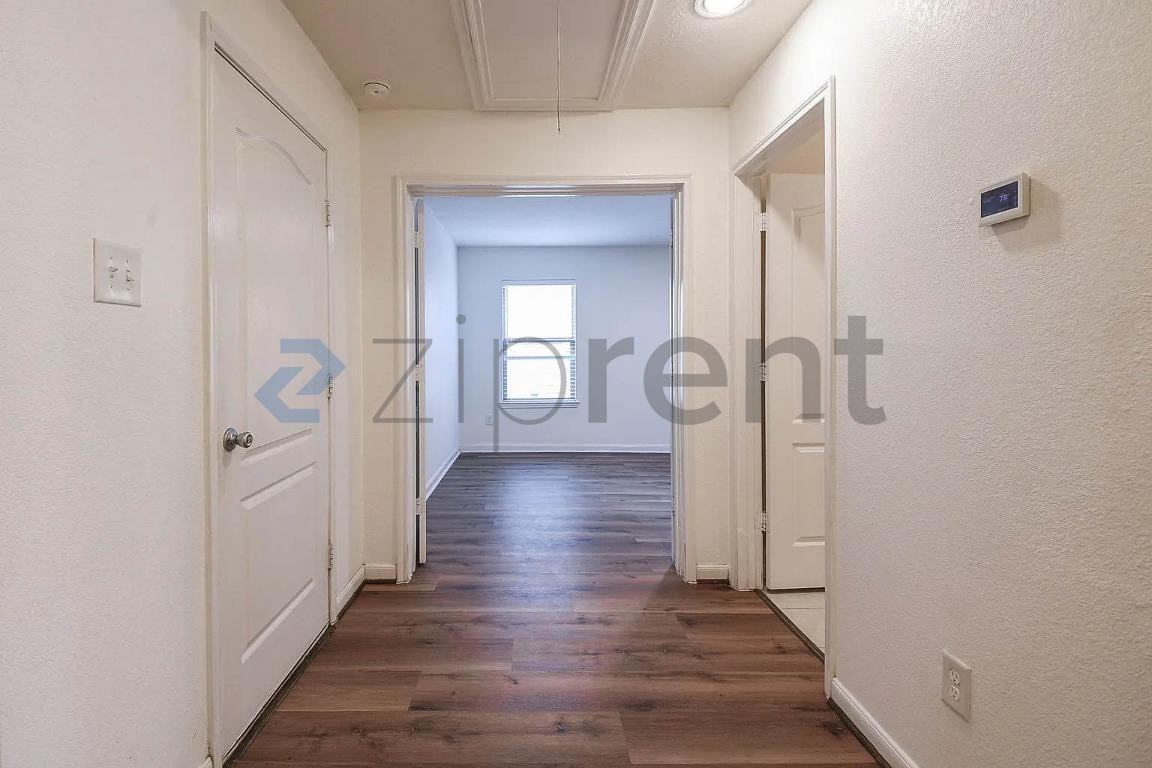 4218 Kendall Rock Ln - Photo 7 of 30