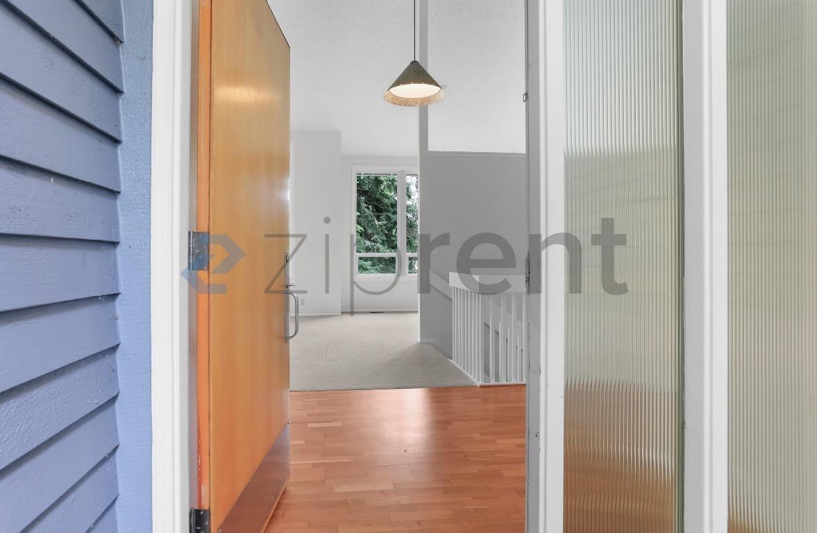 4554 143rd Ave Se - Photo 2 of 28