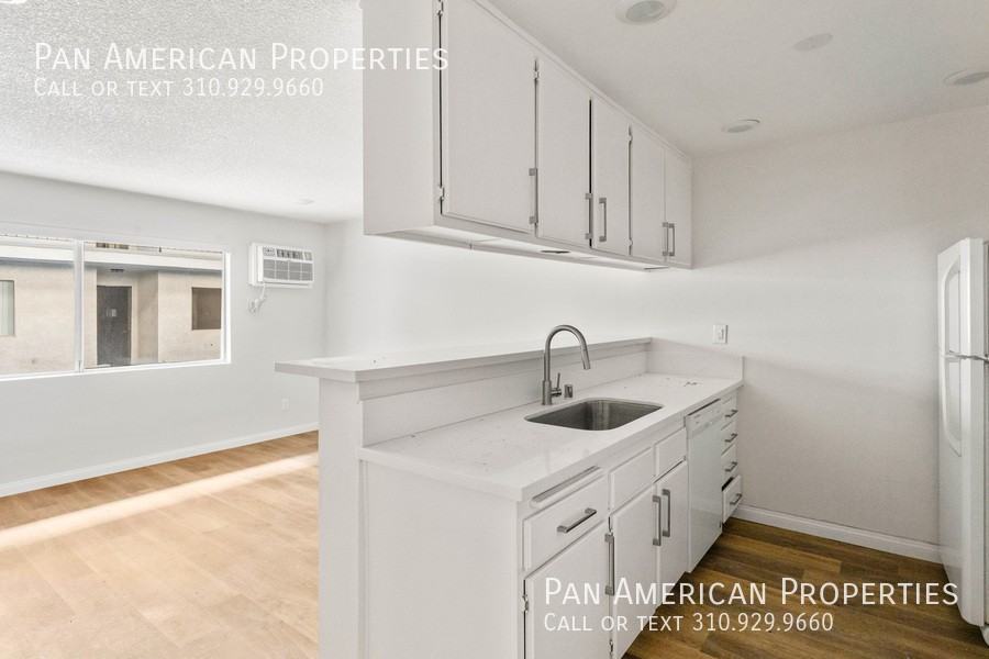 Belmont Heights - Photo 6 of 10