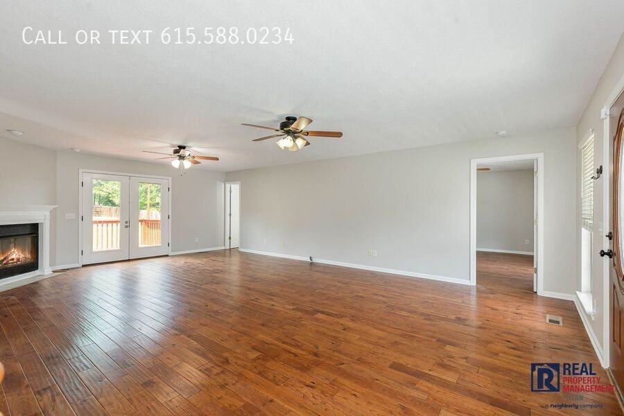 7222 Mary Susan Ln - Photo 6 of 31