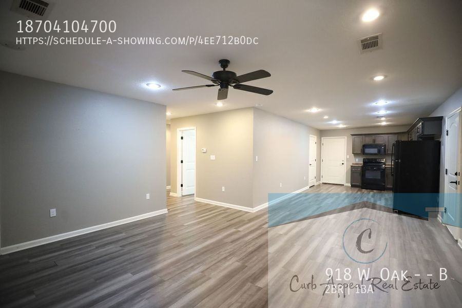 918 W Oak Ave #B - Photo 3 of 14