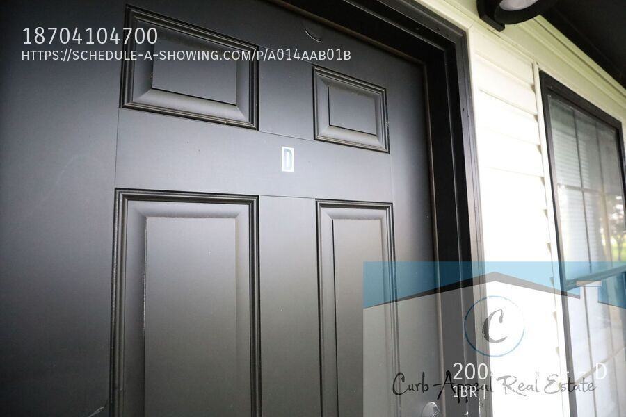 2004 Cain St #D - Photo 2 of 10