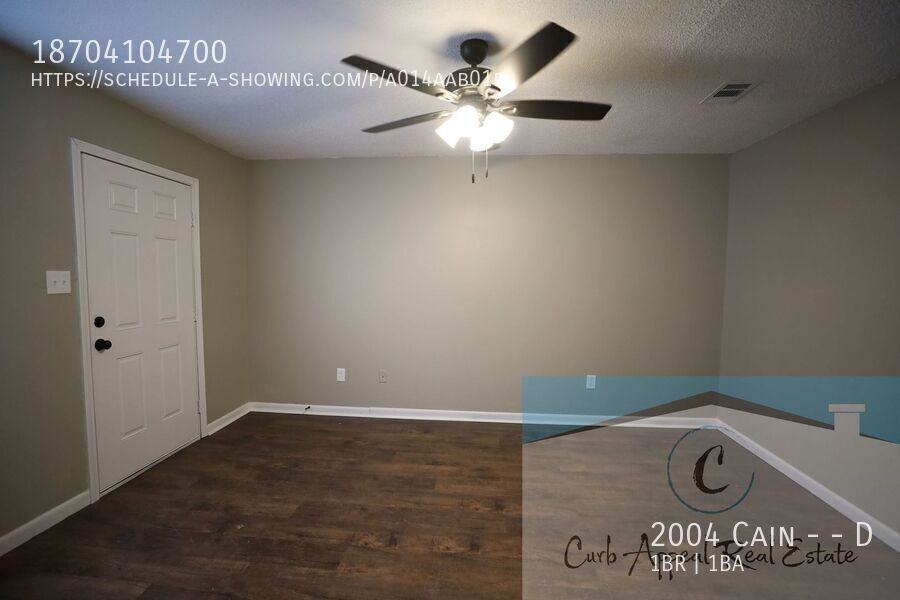 2004 Cain St #D - Photo 7 of 10