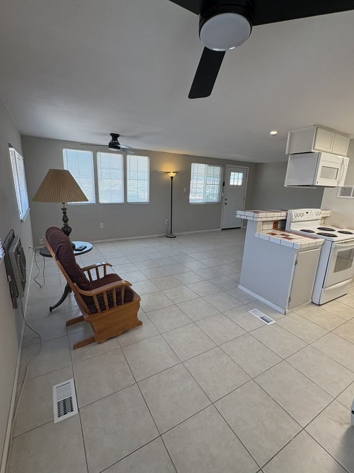 1502 Trane Rd #NA - Photo 7 of 14