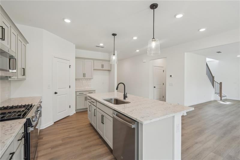 522 Silverleaf Trl #NA - Photo 4 of 21