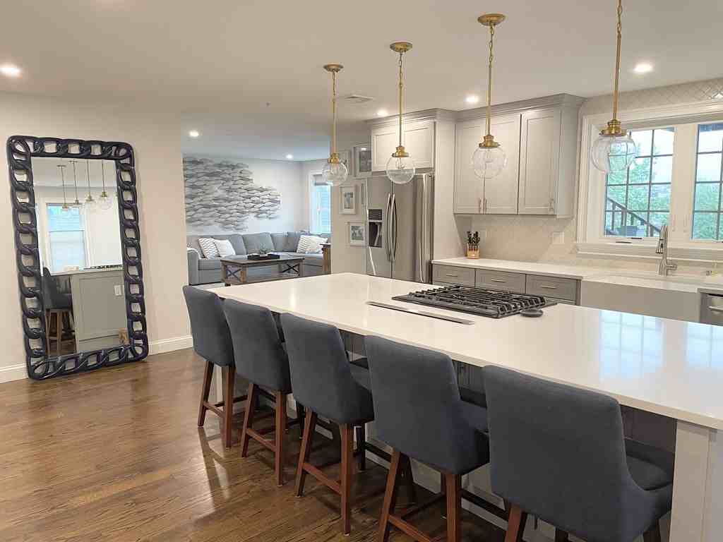 27 Suffolk St #3 - Photo 2 of 16