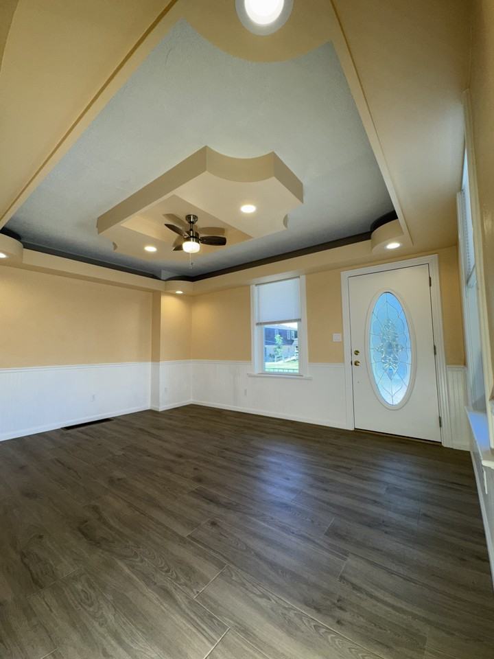513 Spruce St #NA - Photo 4 of 18