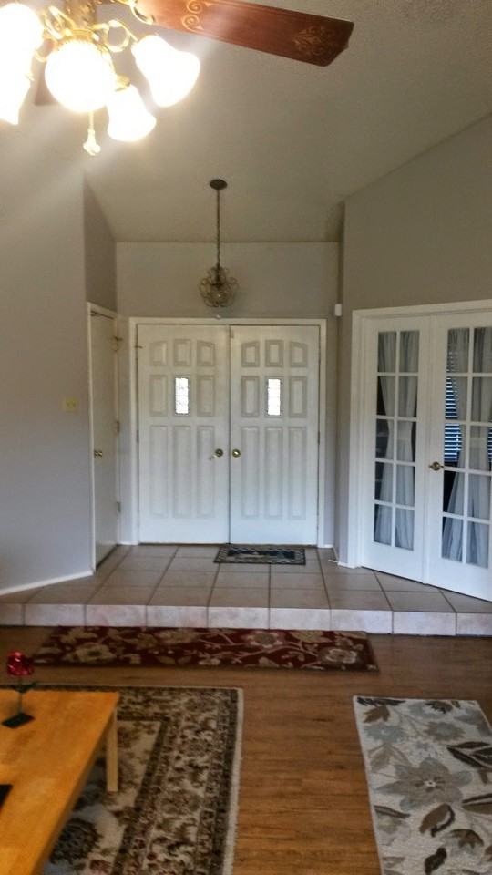 3402 Meadowview Drive - Photo 3 of 16