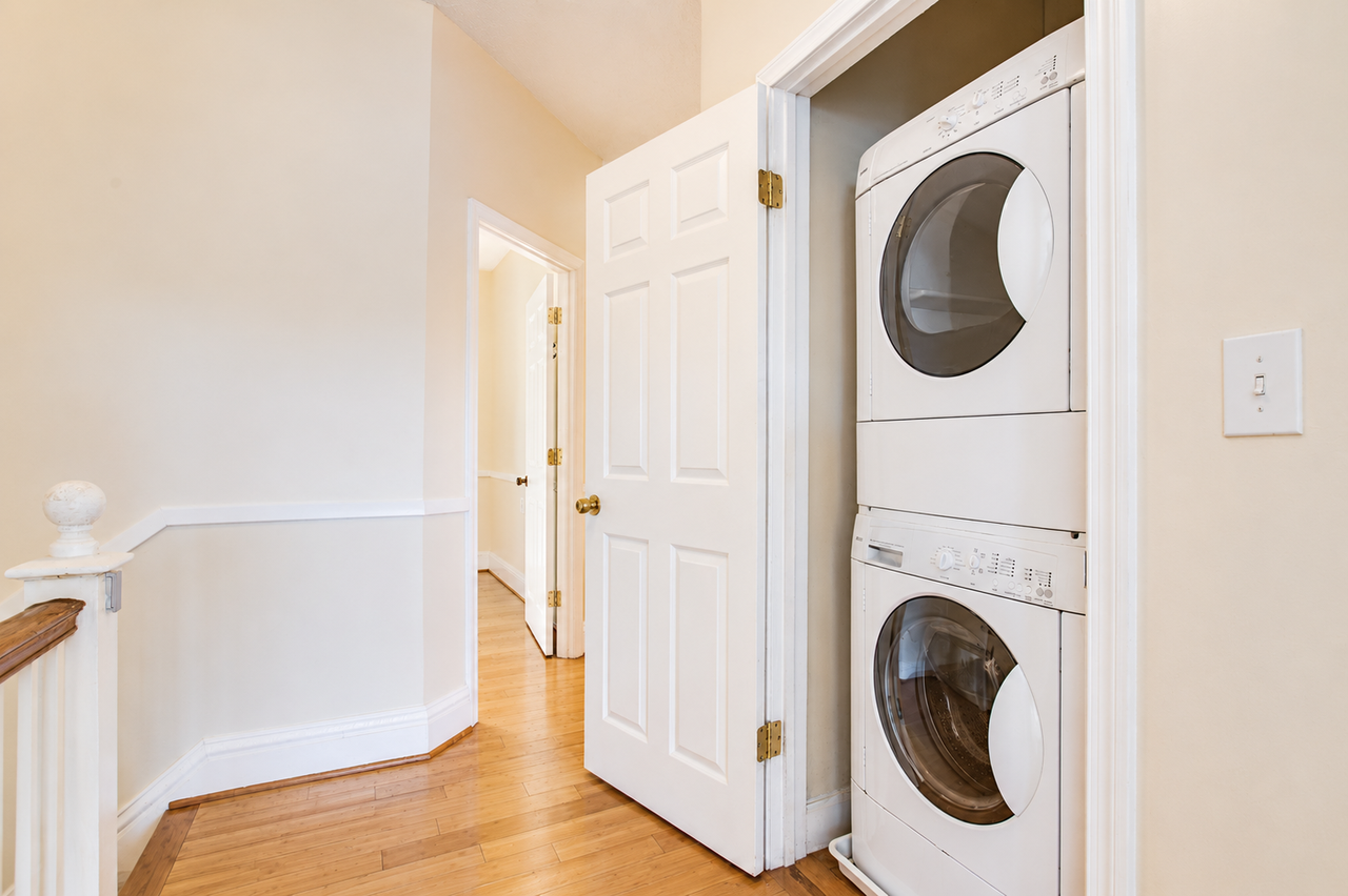 2811 11th Street Northwest, Unit A - Photo 2 of 24