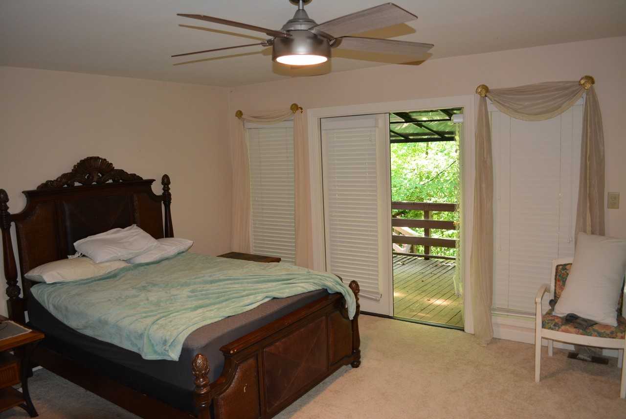 833 Williamsburg Dr #NA - Photo 6 of 14