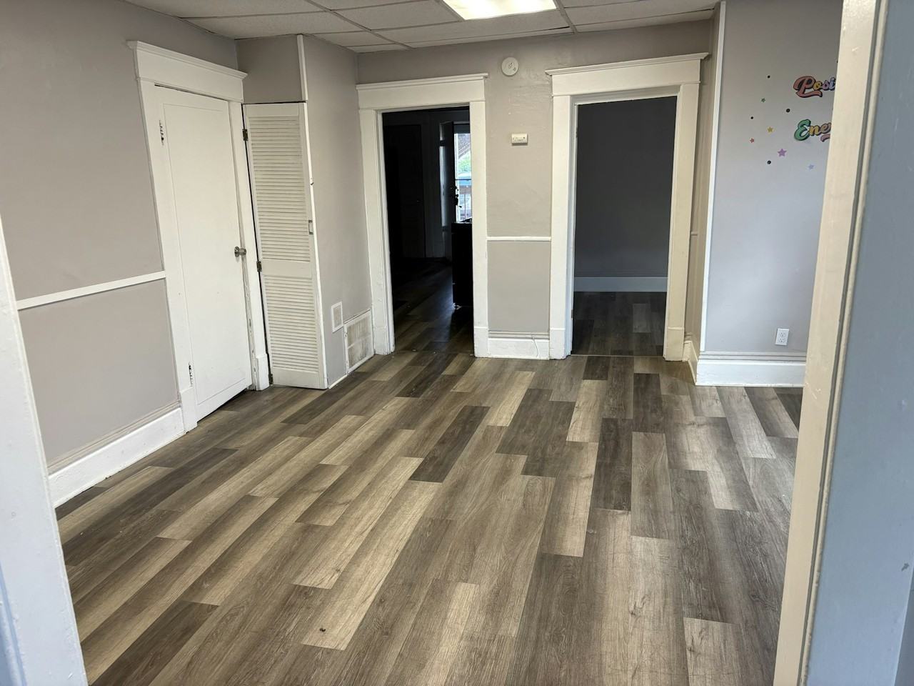 1230 Alpine Avenue Northwest, Unit 1 - Photo 3 of 8