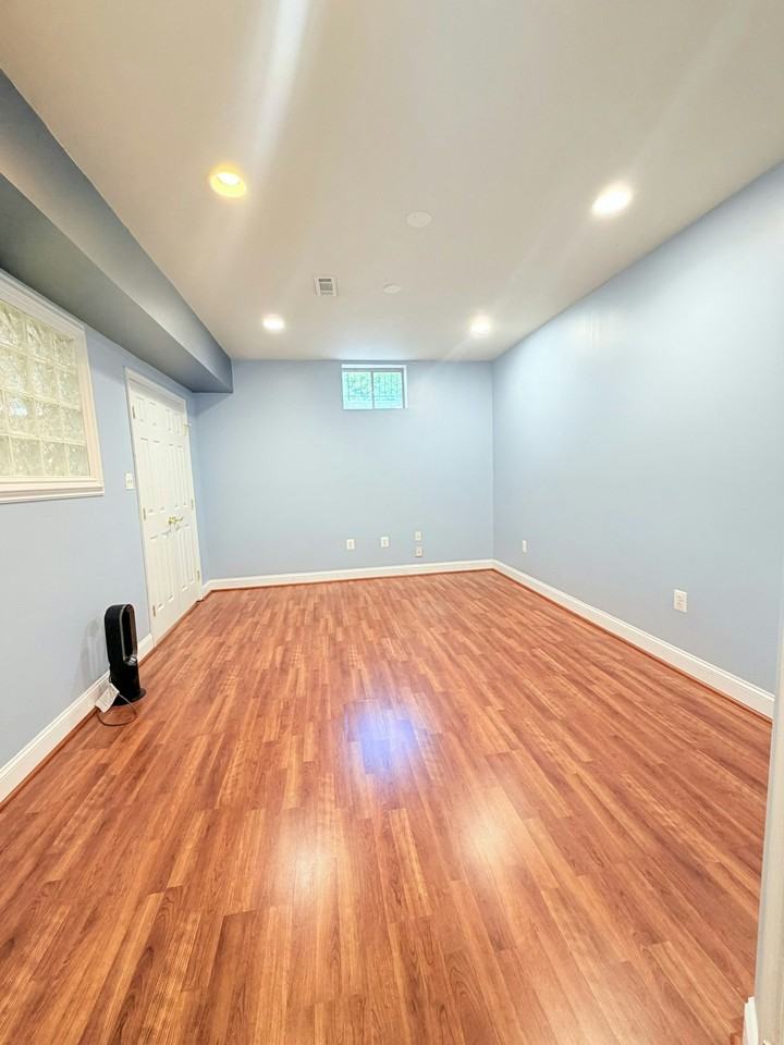 7125 Ayers Meadow Lane - Photo 7 of 14