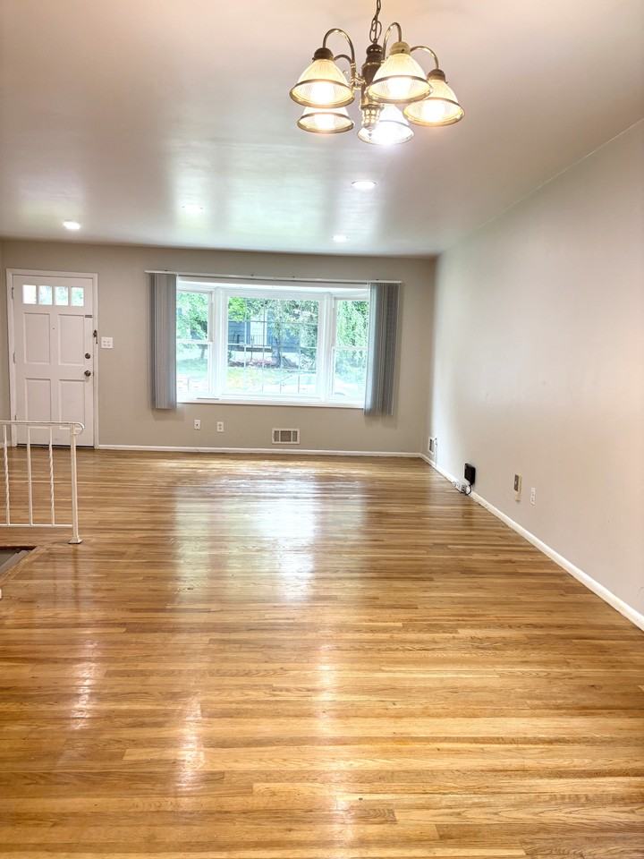 218 Upton St #NA - Photo 3 of 24