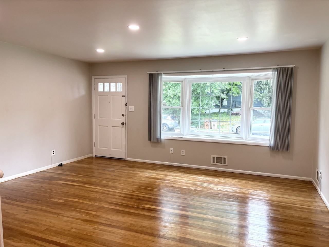 218 Upton St #NA - Photo 5 of 24