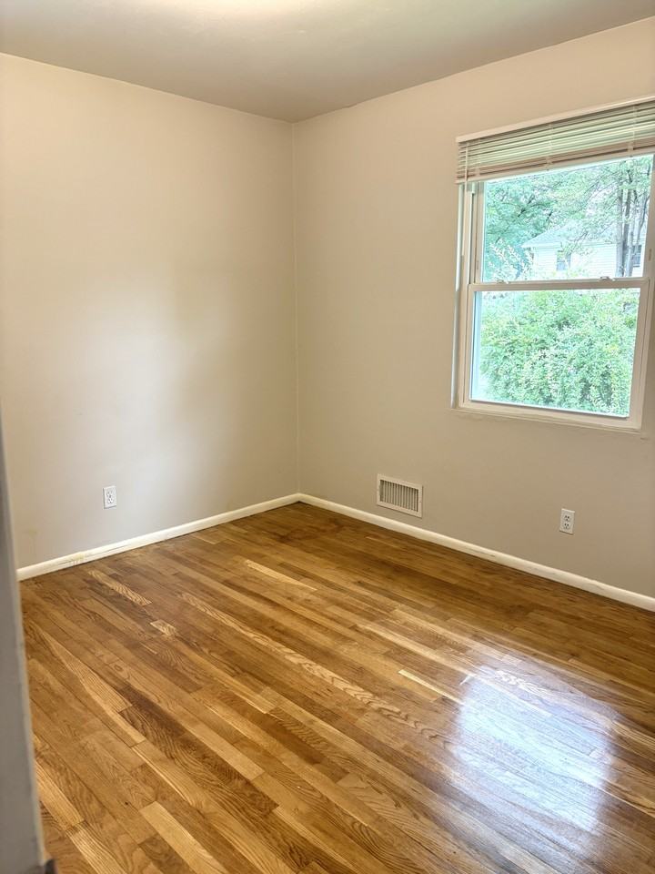 218 Upton St #NA - Photo 6 of 24