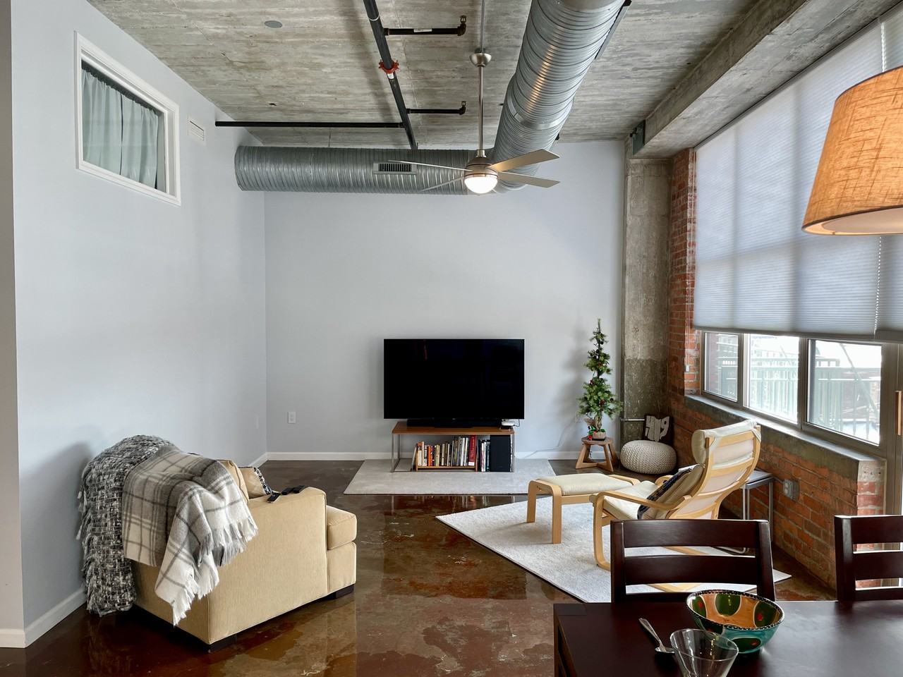 745 Washington St #508 - Photo 4 of 24