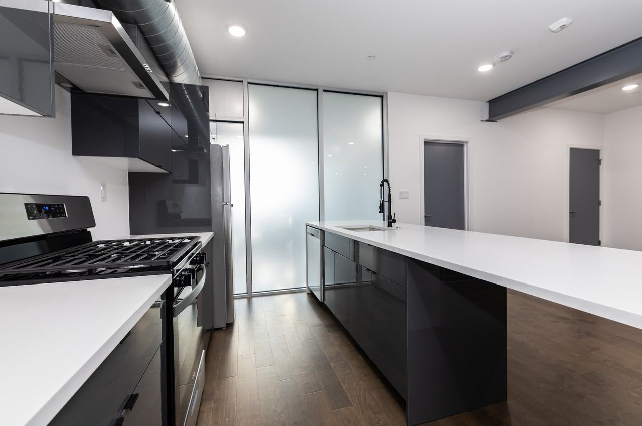 1541 N 6th Street - Photo 7 of 50