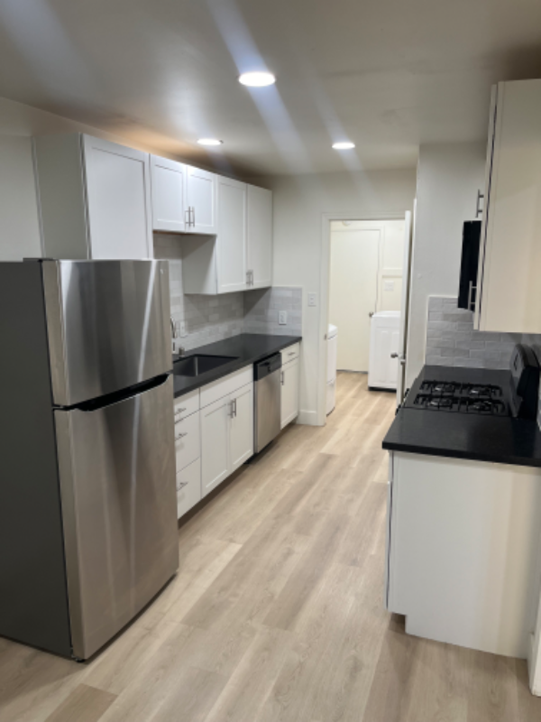 800 Kelly Way #806 - Photo 4 of 20