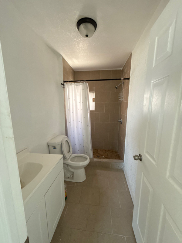 310 S Park St #5 - Photo 7 of 7
