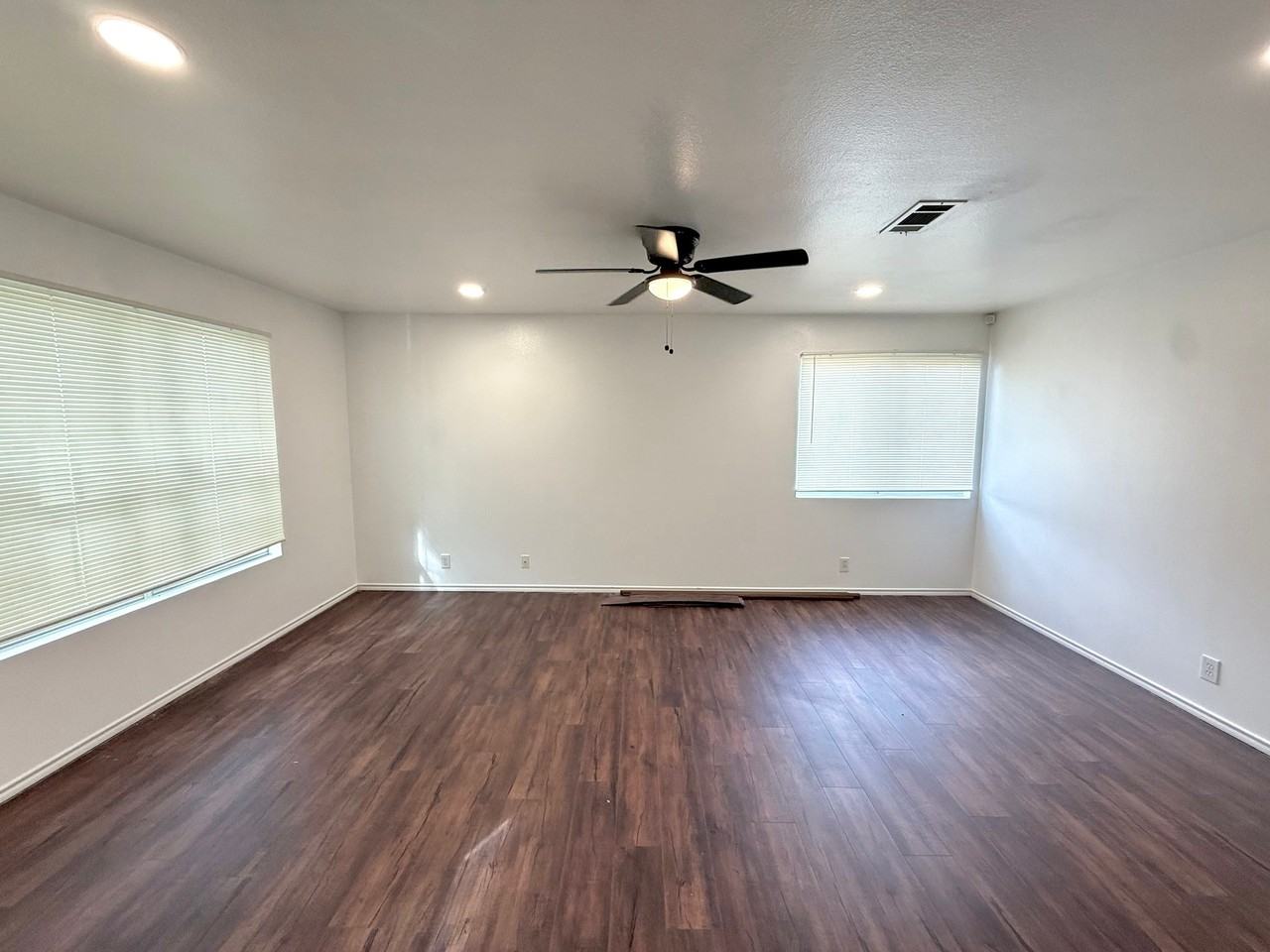 1208 Creek Knl - Photo 6 of 7