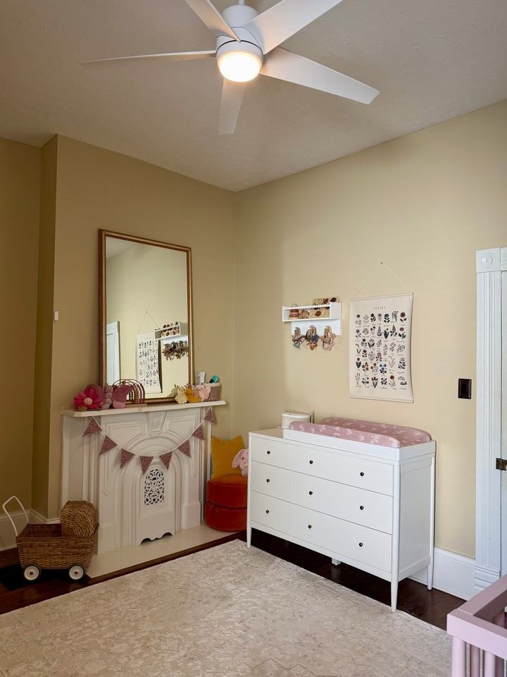 1623 Rosewood Ave - Photo 7 of 26