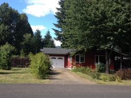 featured image of 132 Vine Maple Loop