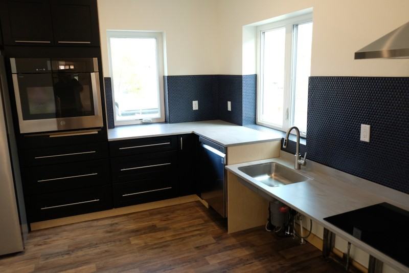 1029 W Pierpont Ave #2