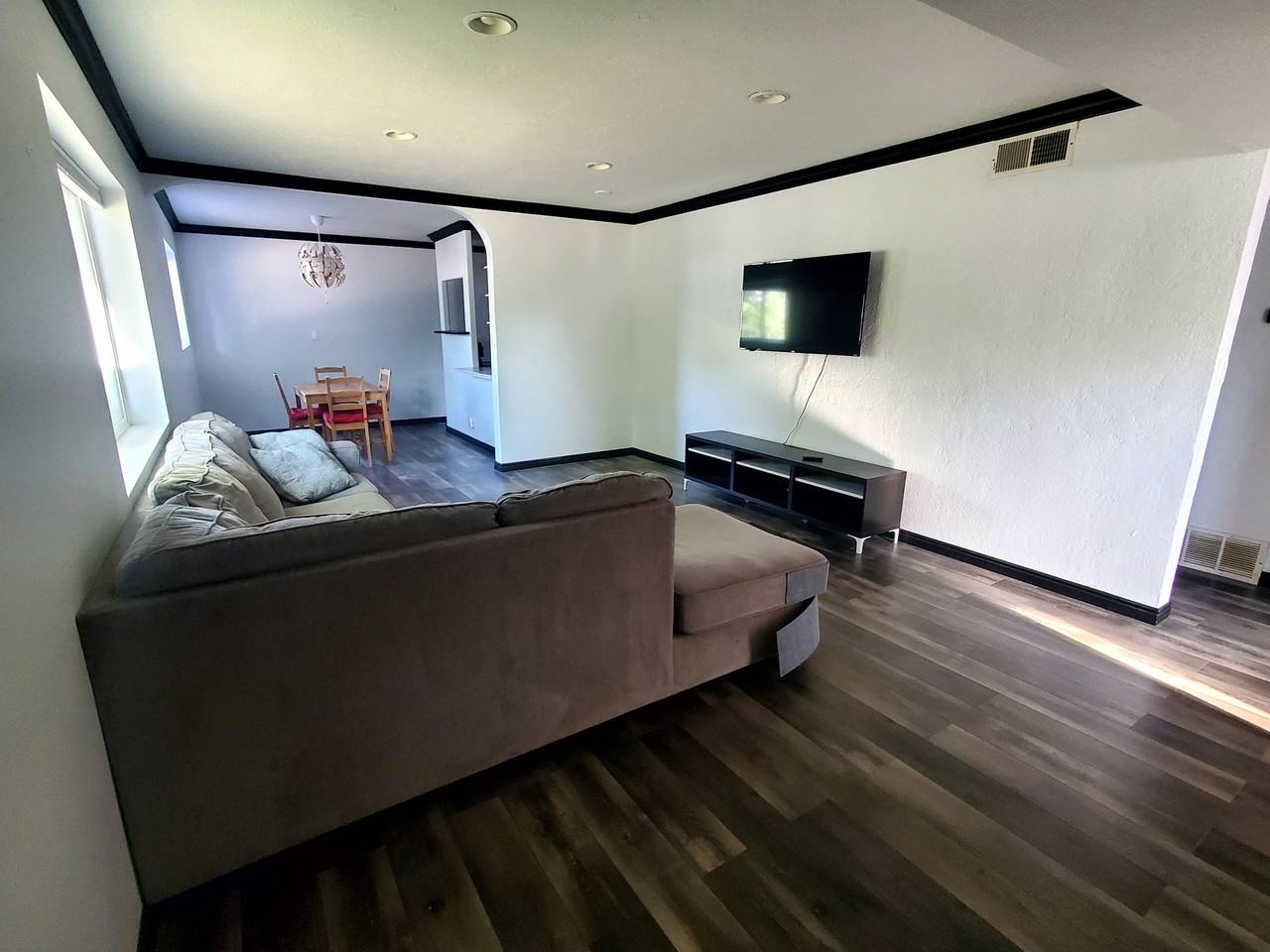 4755 Ws - Photo 4 of 13