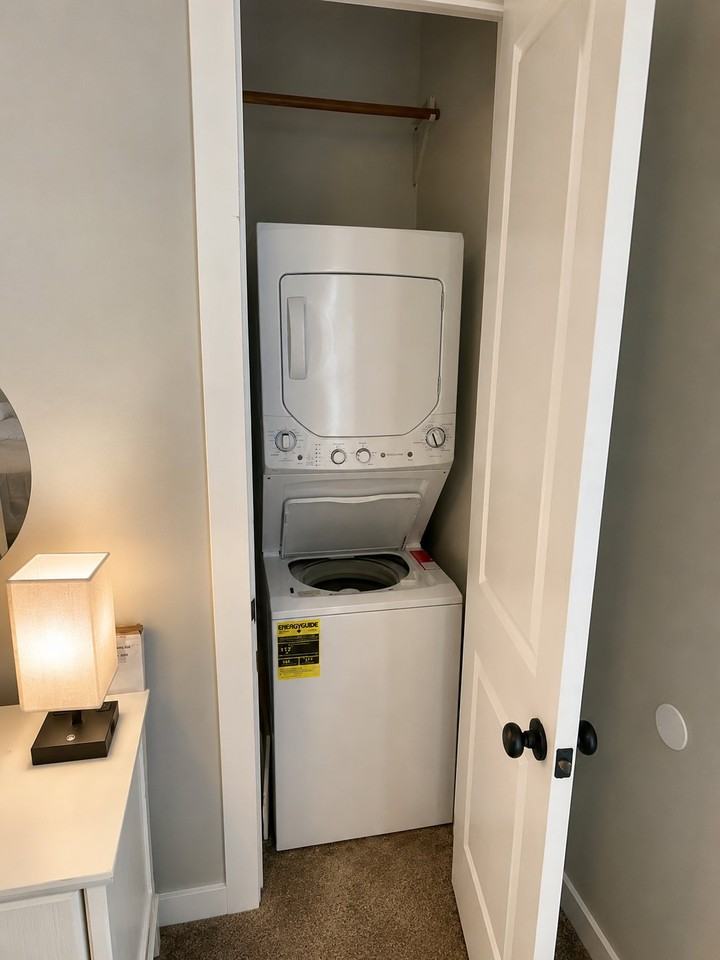 406 Geneva Ave #1A - Photo 6 of 12