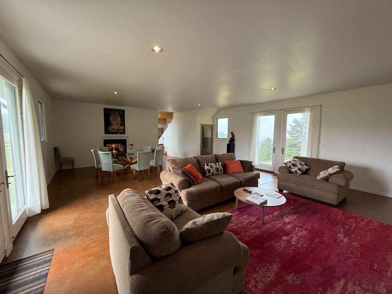2937 Lee Hill Dr - Photo 3 of 18