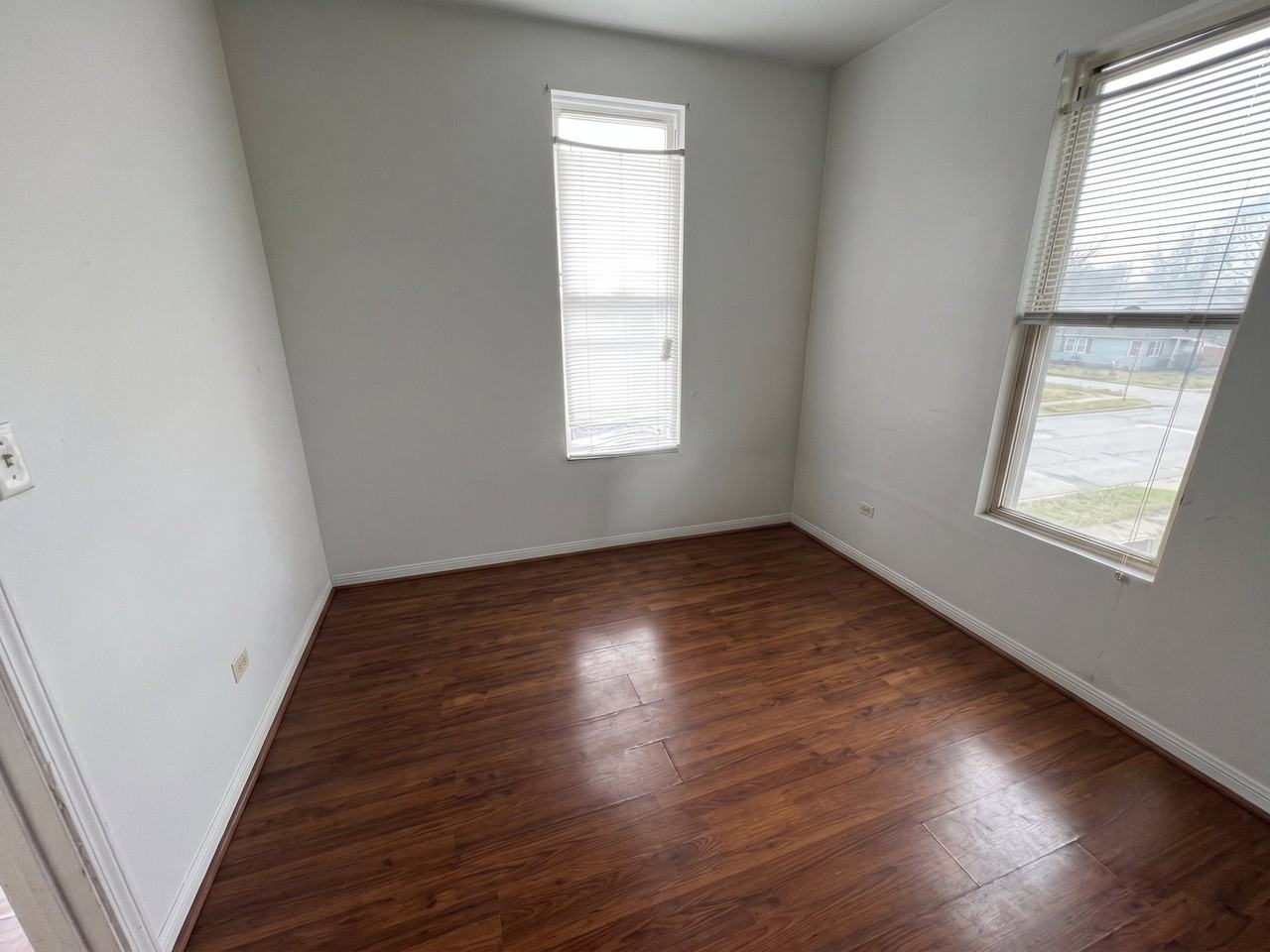 148 W 66th St #2 - Photo 4 of 10