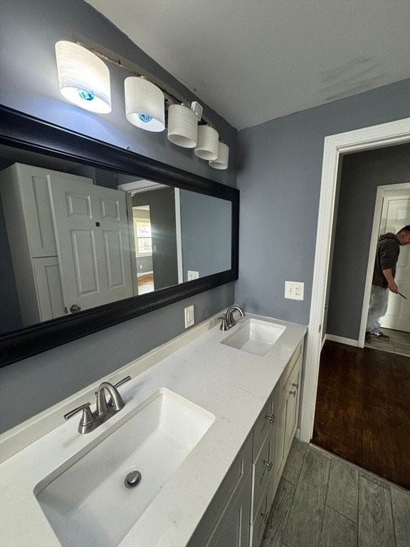33 Hitchcock St #2 - Photo 6 of 20