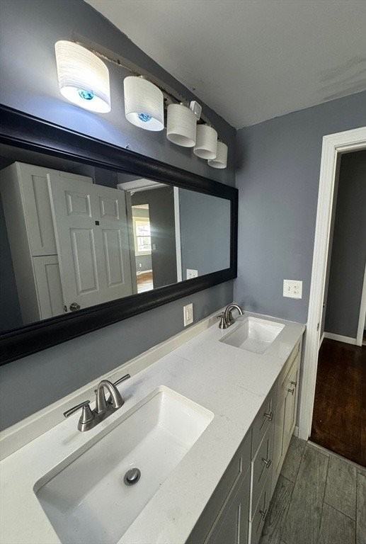 33 Hitchcock St #2 - Photo 7 of 20